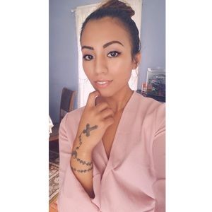 Meet your Posher, Luz